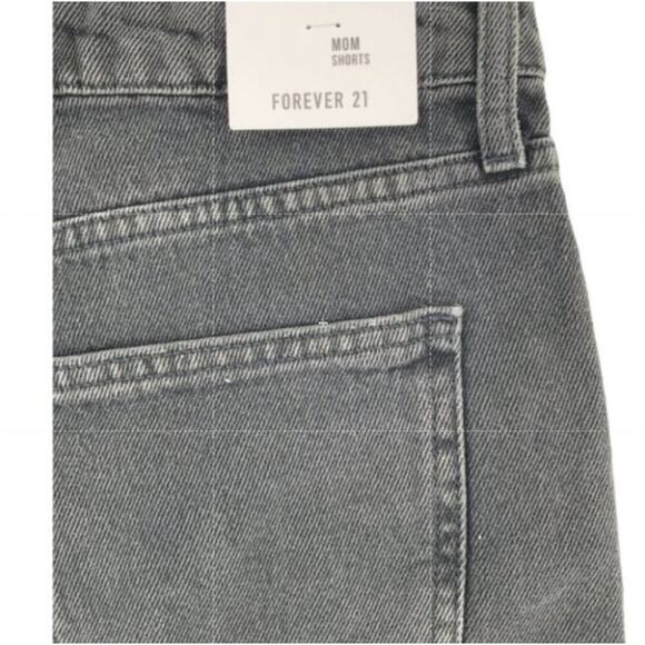 Forever 21 Mom Jean Short Womens 10 High Rise Dark Wash Beachy Summer Sexy NWT - Picture 6 of 10